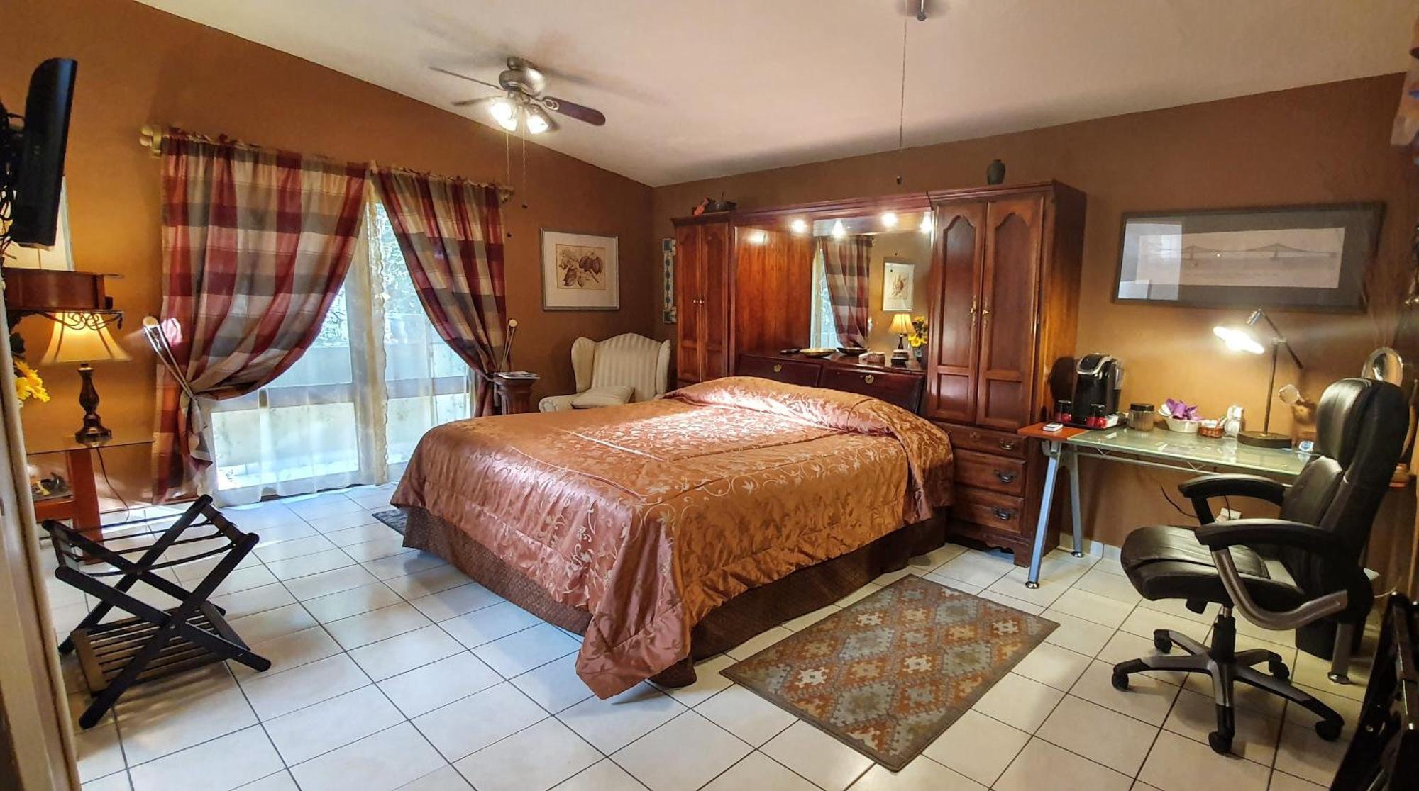 Dickinson Guest House, Guadalajara Expo Εξωτερικό φωτογραφία